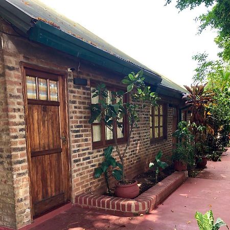 Cabanas Laboulaye Puerto Iguazú Exterior foto