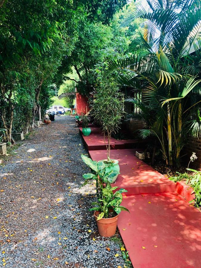 Cabanas Laboulaye Puerto Iguazú Exterior foto